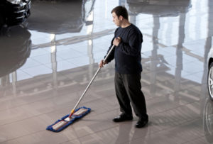 Auto Dealership Cleaning